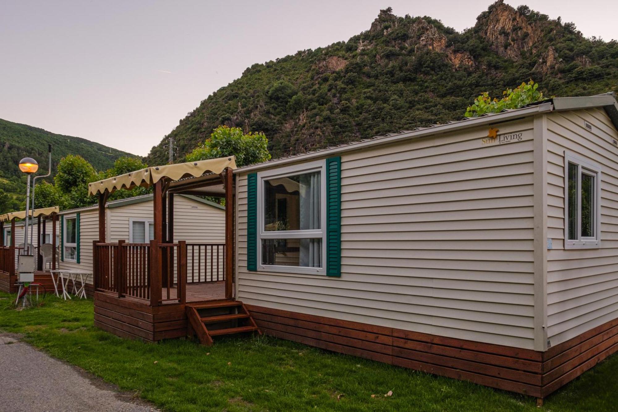 Frontera Bungalow Park Farga de Moles Екстериор снимка